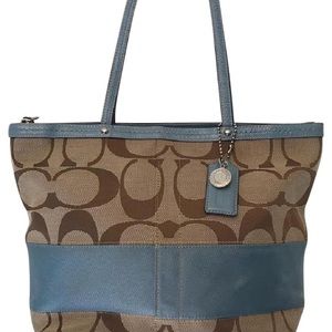 Coach Signature Strip Tote - Blue detail